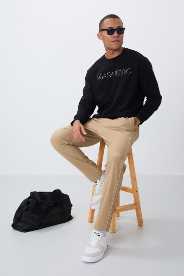 Siyah Yazı Nakışlı O Yaka Rahat Form İçi Polarlı Erkek Sweatshirt - 88020 