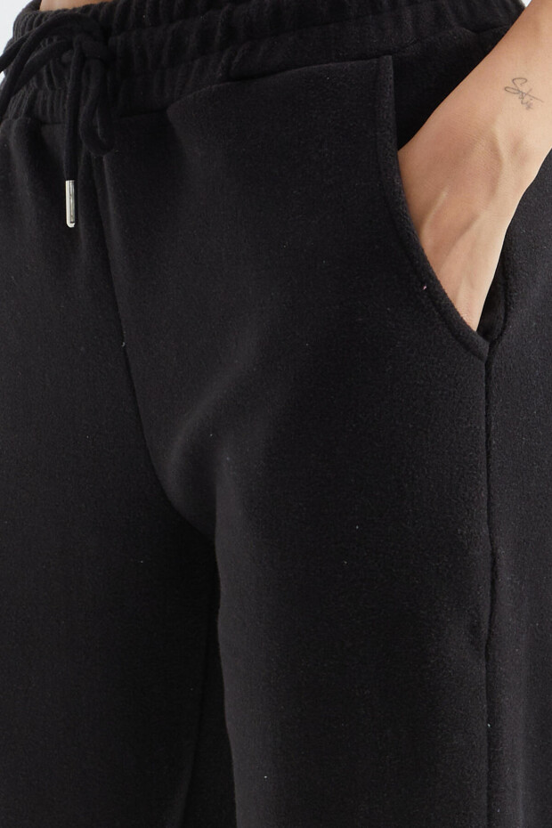 Siyah Yüksek Bel Basic Bağcıklı Jogger Polar Kadın Eşofman Alt - 94622 - 7