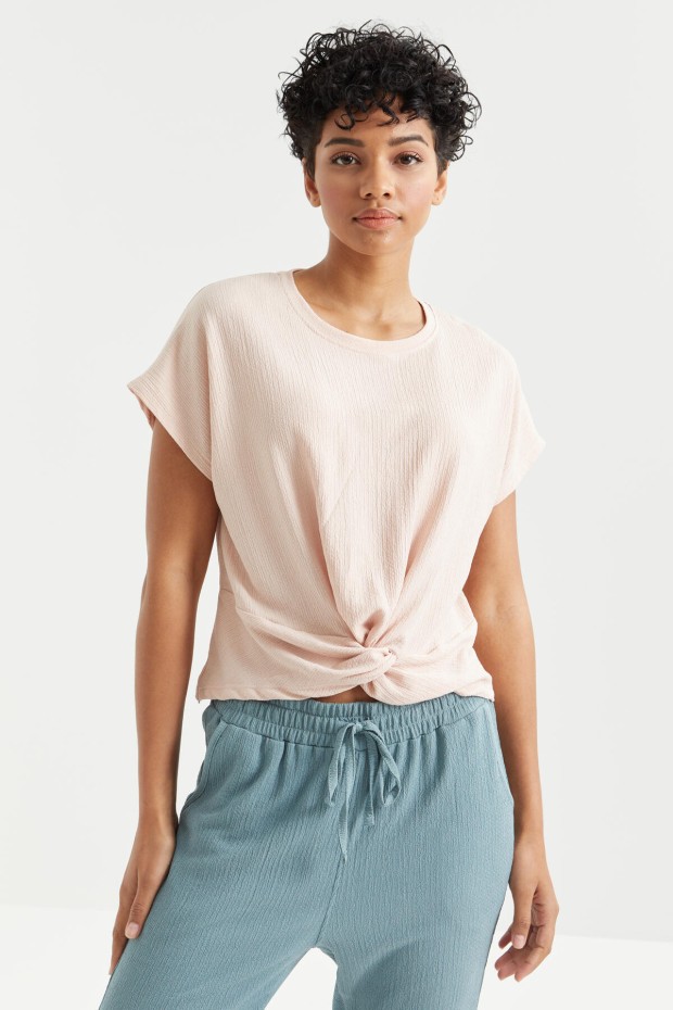 Somon O Yaka Önü Büzgü Detaylı Bürümcük Kumaş Kadın Crop Top T-Shirt - 97228