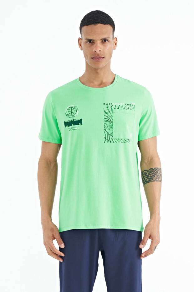 Su Yeşili Cep Detaylı Baskılı O Yaka Erkek T-shirt - 88184
