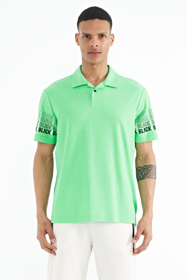 Su Yeşili Kol Baskı Detaylı Polo Yaka Standart Form Erkek T-shirt - 88240
