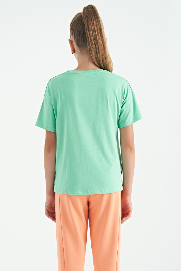 Su Yeşili Renki Yazı Baskılı O Yaka Oversize Kısa Kollu Kız Çocuk T-Shirt - 75112