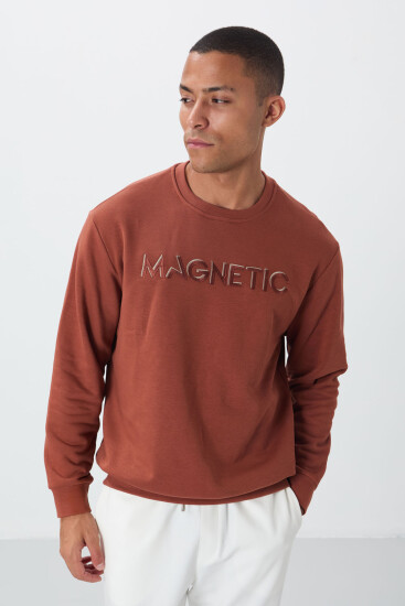 Tarçın Yazı Nakışlı O Yaka Rahat Form İçi Polarlı Erkek Sweatshirt - 88020 