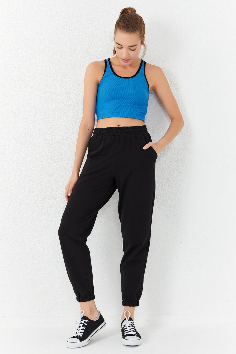 Turkuaz Basic Sıfır Kol Dar Kalıp U Yaka Kadın Crop Top Atlet - 97160