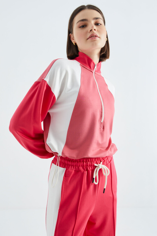 Yaban Gülü Dik Yaka Yarım Fermuarlı Renk Bloklu Kadın Sweatshirt - 02380