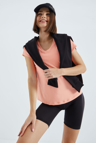 Yavruagzı Basic Kısa Kol Standart Kalıp V Yaka Kadın T-Shirt - 97145 