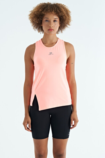 Yavruagzı Yırtmaç Detaylı O Yaka Sıfır Kollu Standart Kalıp Kadın Spor Atlet - 97256 - TOMMYLIFE