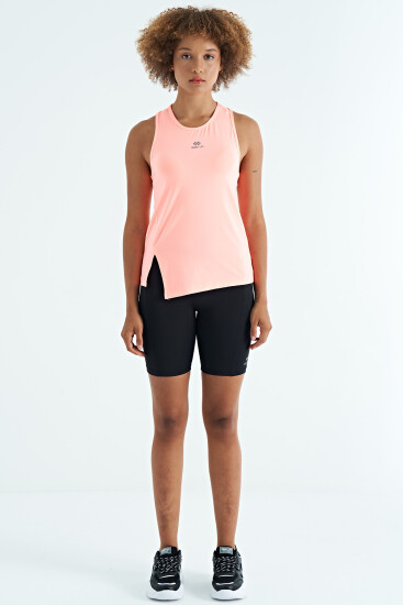 Yavruagzı Yırtmaç Detaylı O Yaka Sıfır Kollu Standart Kalıp Kadın Spor Atlet - 97256 - TOMMYLIFE (1)