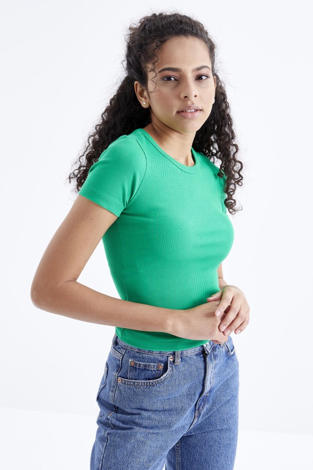 Yeşil Basic Kısa Kol O Yaka Kadın T-Shirt - 97202