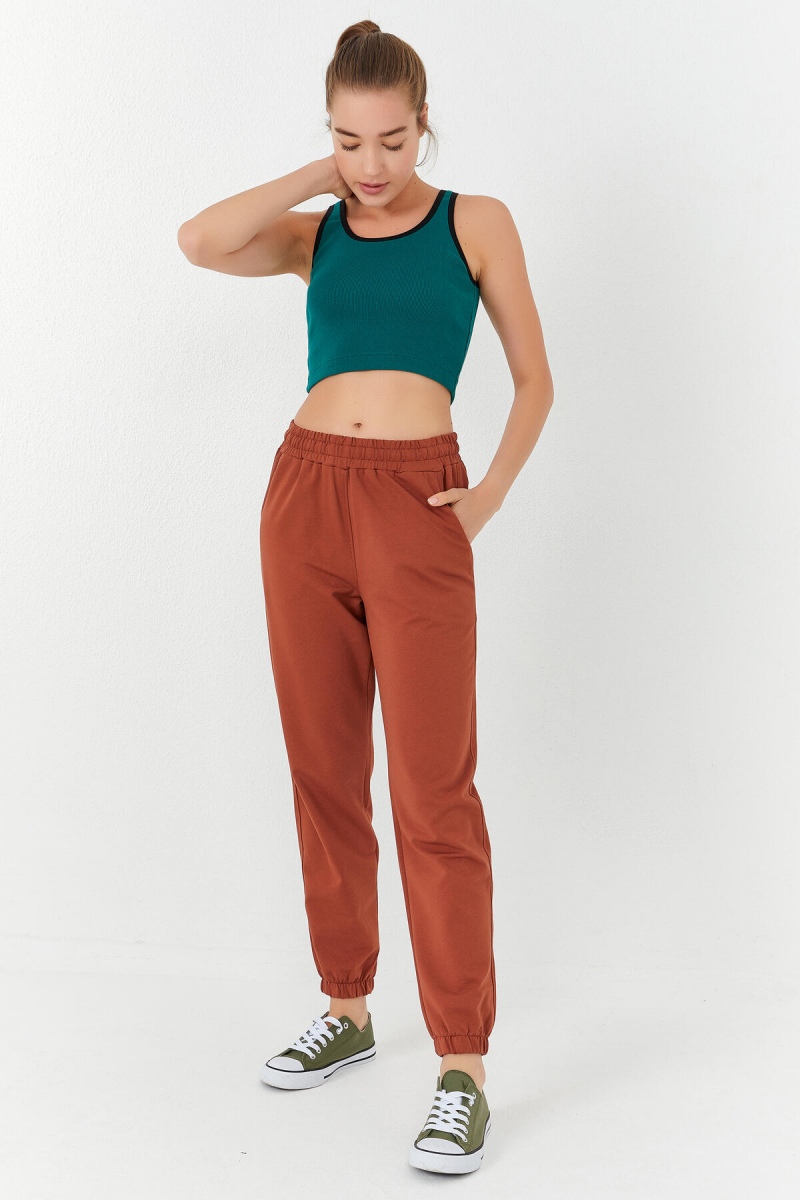 Yeşil Basic Sıfır Kol Dar Kalıp U Yaka Kadın Crop Top Atlet - 97160