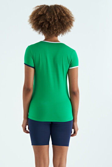 Yeşil V Yaka Standart Kalıp Kısa Kol Kadın Spor T-Shirt - 97268 - Thumbnail