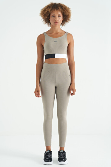 Zeytin Yeşil Renk Bloklu Logo Baskılı Dar Kalıp Fitilli Kadın Büstiyer - 97275 - TOMMYLIFE (1)