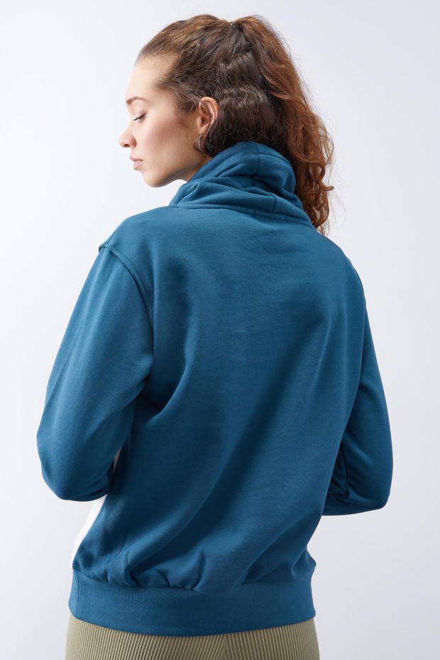 Zümrüt Bağcıklı Yaka Üç Renk Yazı Nakışlı Kadın Oversize Sweatshirt - 97189