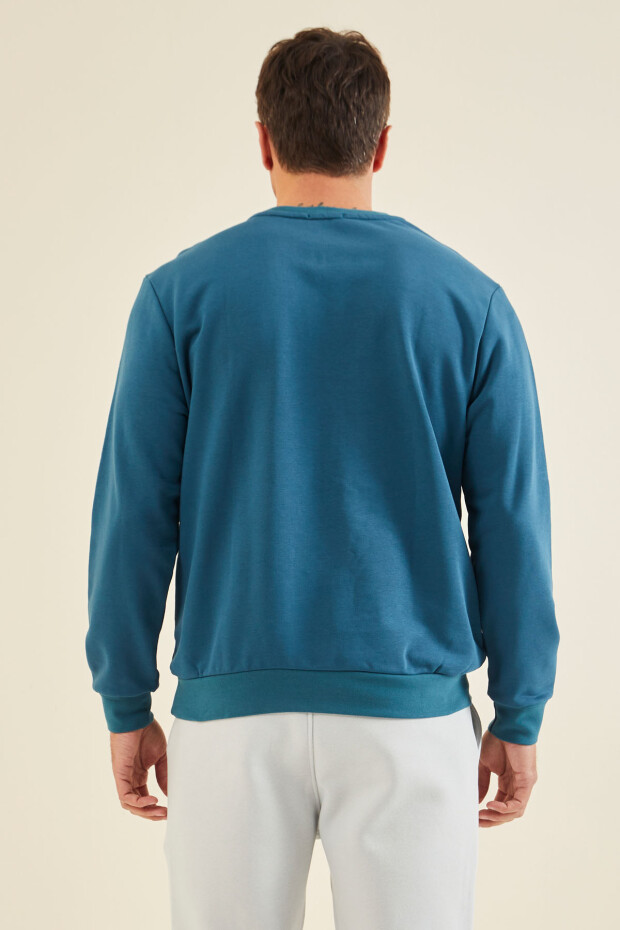 Zümrüt Yazı Nakışlı O Yaka Rahat Form Erkek Sweatshirt - 88020