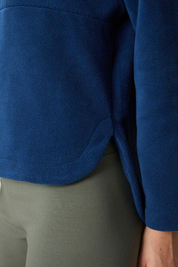 Parlament Kalın Yumuşak Dokulu Kapüşonlu Oversize Nakışlı Polar Kadın Sweatshirt -97286 - 4