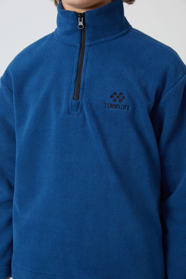 Parlament Kalın Yumuşak Dokulu Standart Fit Nakışlı Polar Erkek Çocuk Sweatshirt - 11221 - 3