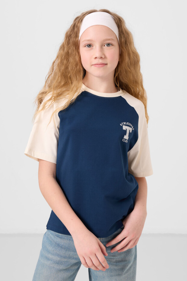 Parlament O Yaka Pamuklu Baskılı Rahat Form Fit Kız Çocuk T-Shirt - 75179 - 2