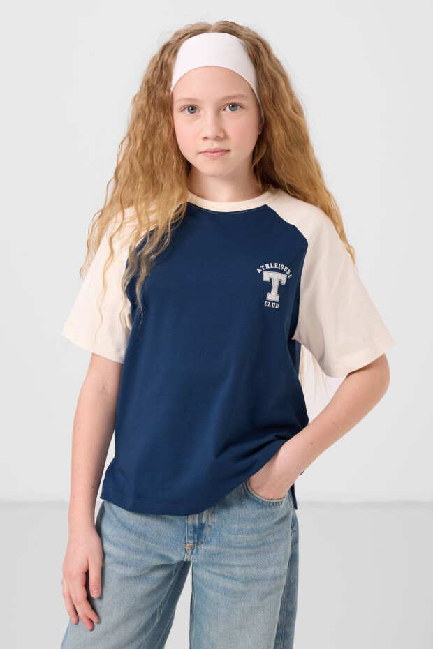 Parlament O Yaka Pamuklu Baskılı Rahat Form Fit Kız Çocuk T-Shirt - 75179 - 4