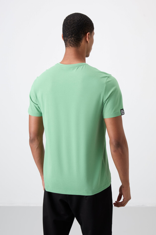 Pastel Yeşil Basic Kısa Kol Standart Kalıp V Yaka Erkek T-Shirt - 87912 - 6