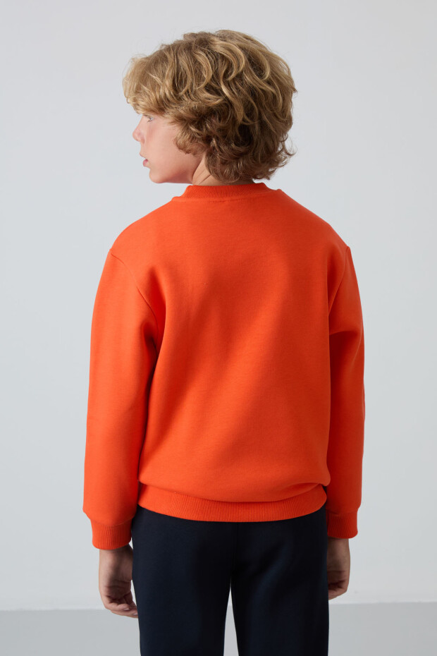 Portakal Pamuklu Kalın İçi Tüylü Yumuşak Dokulu Standart Fit Nakışlı Erkek Çocuk Sweatshirt - 11232 - 5