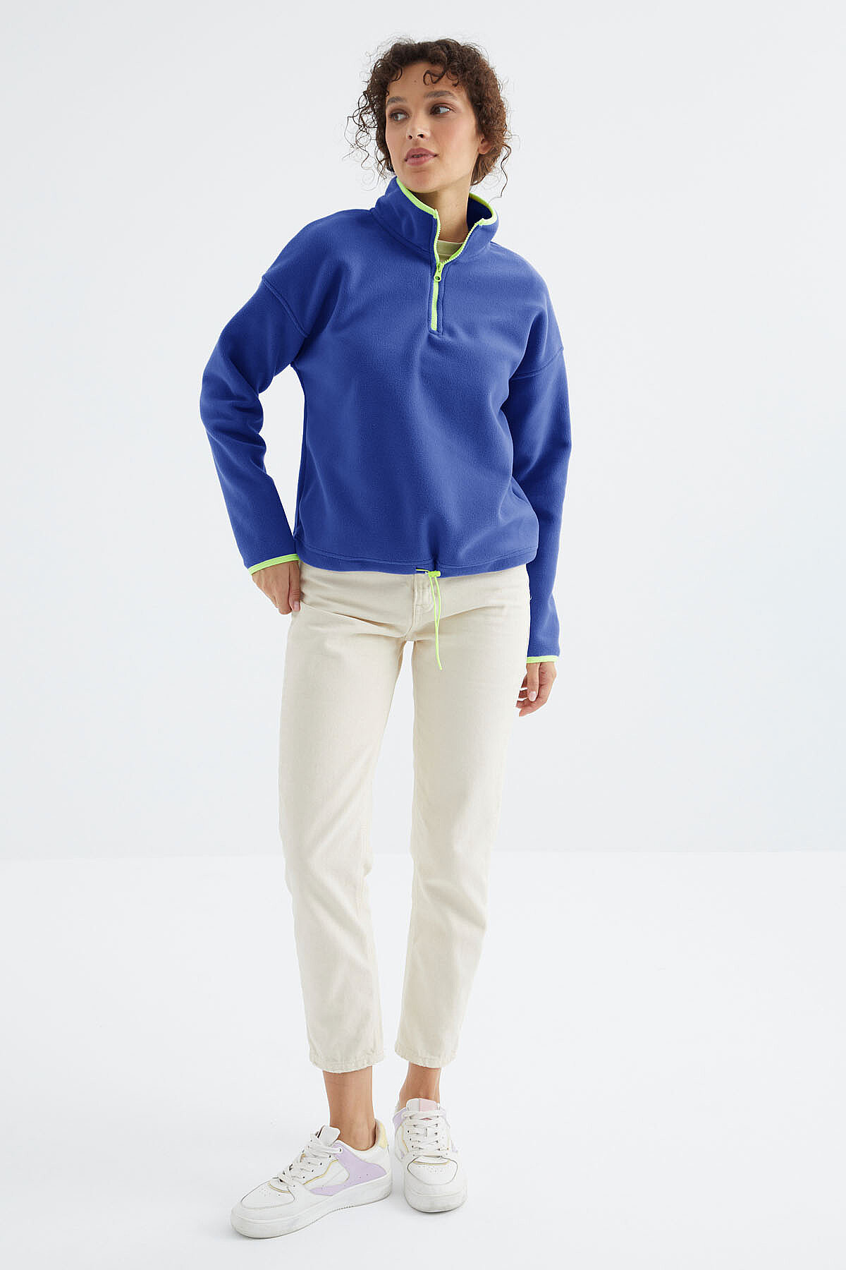 Saks Yarım Fermuar Etek Ucu Büzgülü Dik Yaka Standart Kalıp Kadın Polar Sweatshirt - 97234 - TOMMYLIFE (1)