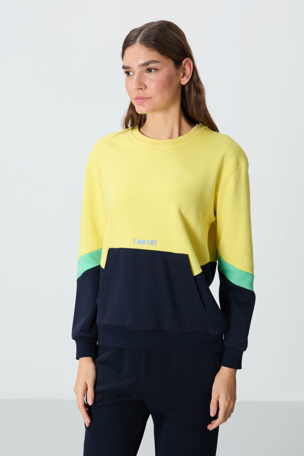 Sarı Kompakt Pamuklu Kalın Pürüzsüz Dokulu O Yaka Standart Kalıp Kadın Sweatshirt - 97289 - 3