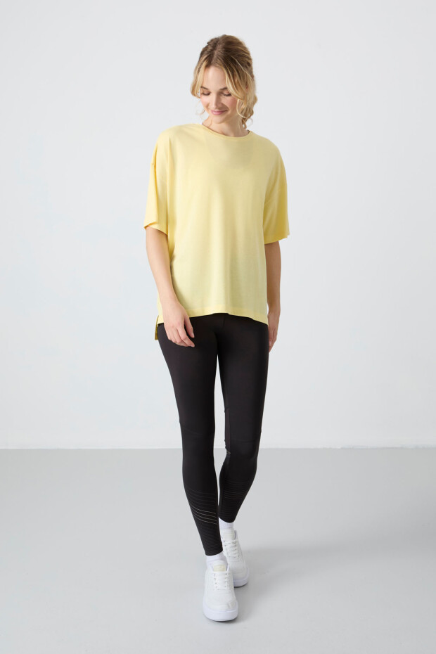 Sarı Penye Modal Yumuşak Tuşeli Oversize Fit Basic Kadın T-Shirt- 97285 - 3