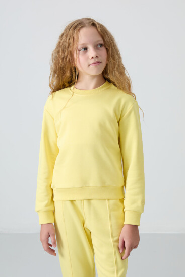 Sarı Pamuklu İçi Tüylü Yumuşak Dokulu Oversize Nakışlı Kız Çocuk Eşofman Takım - 75145 - TOMMYLIFE (1)
