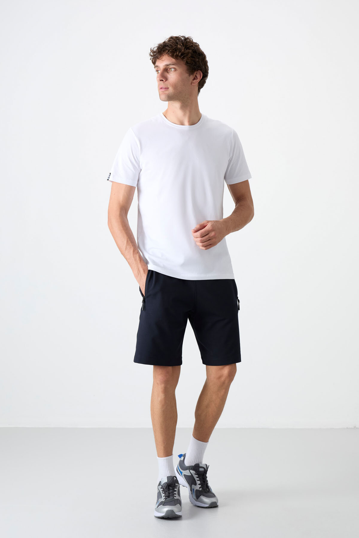 Standart Kalıp 3'lü Paket Siyah-Lacivert-Ekru Erkek Şort - 81136 - TOMMYLIFE (1)