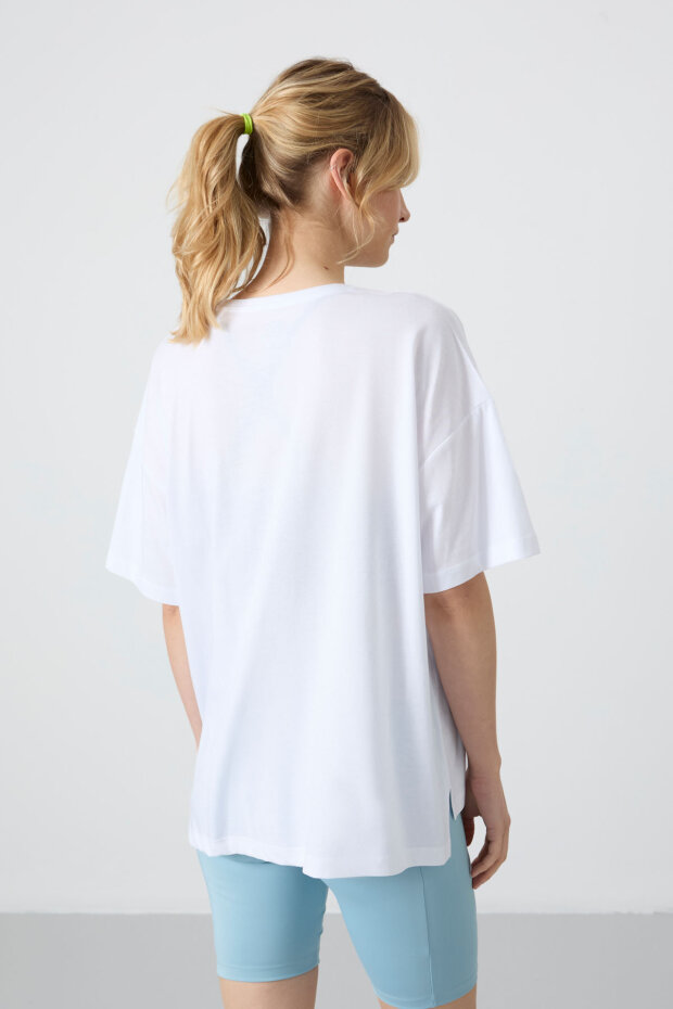 Oversize Fit Basic O Yaka 3'lü Paket Su Yeşili-Beyaz-Şeker Pembe Kadın T-Shirt 97285 - 7