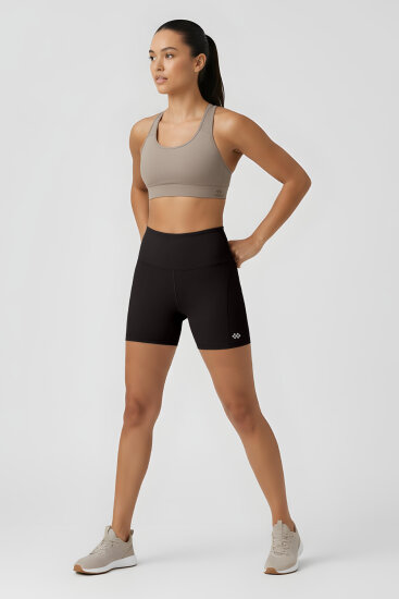 Siyah Kemer Detaylı Yüksek Bel Slim Fit Kısa Biker Kadın Tayt - 91017 - TOMMYLIFE (1)