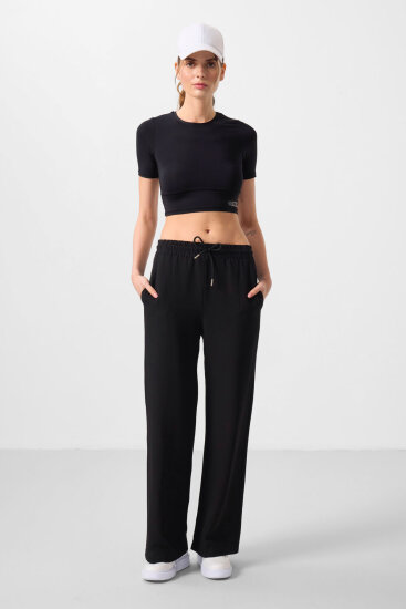 Siyah Keten Geniş Paça Rahat Form Kadın Palazzo Pantolon - 94675 - TOMMYLIFE (1)