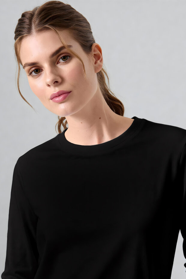 Siyah O Yaka Standart Fit Uzun Kollu Basic Kadın T-Shirt - 97312 - 3