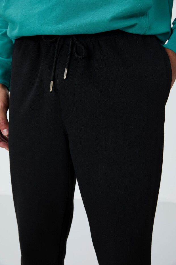 Siyah Yüzeyi Dokulu Standart Fit Erkek Eşofman Alt - 82154 - 3