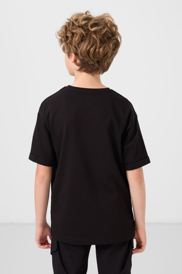 Siyah Pamuklu Yumuşak Dokulu Oversize Baskılı Erkek Çocuk T-Shirt - 11301 - 5