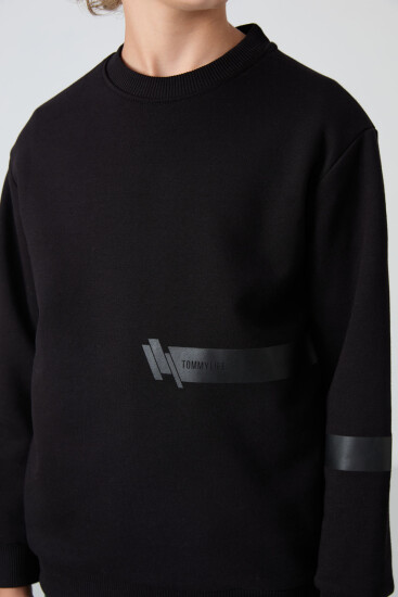 Siyah Pamuklu Kalın İçi Tüylü Yumuşak Dokulu Standart Fit Baskılı Erkek Çocuk Sweatshirt - 11238 - TOMMYLIFE (1)