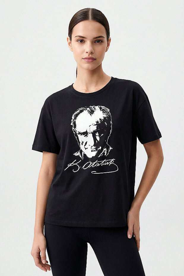 Siyah Ay Yıldız Baskılı Unisex T-Shirt - 88510 - 3