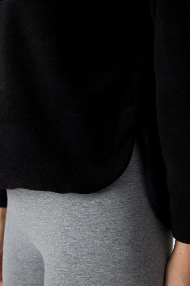 Siyah Kalın Yumuşak Dokulu Kapüşonlu Standart Kalıp Nakışlı Polar Kadın Sweatshirt -97286 - 3