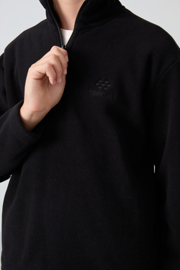Siyah Kalın Yumuşak Dokulu Standart Fit Nakışlı Polar Erkek Çocuk Sweatshirt - 11221 - 3