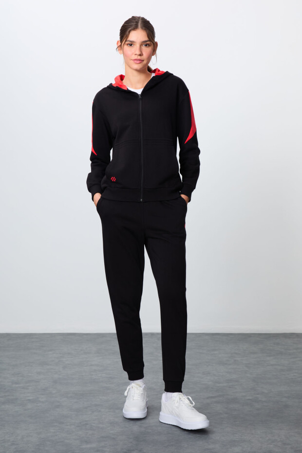 Siyah Kompakt Pamuklu Kalın Pürüzsüz Dokulu Kapüşonlu Oversize Fit Kadın Eşofman Takım - 95343 - 1