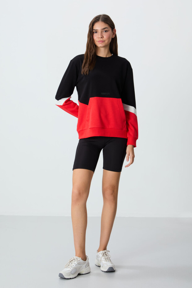 Siyah Kompakt Pamuklu Kalın Pürüzsüz Dokulu O Yaka Oversize Fit Kadın Sweatshirt - 97289 - 2