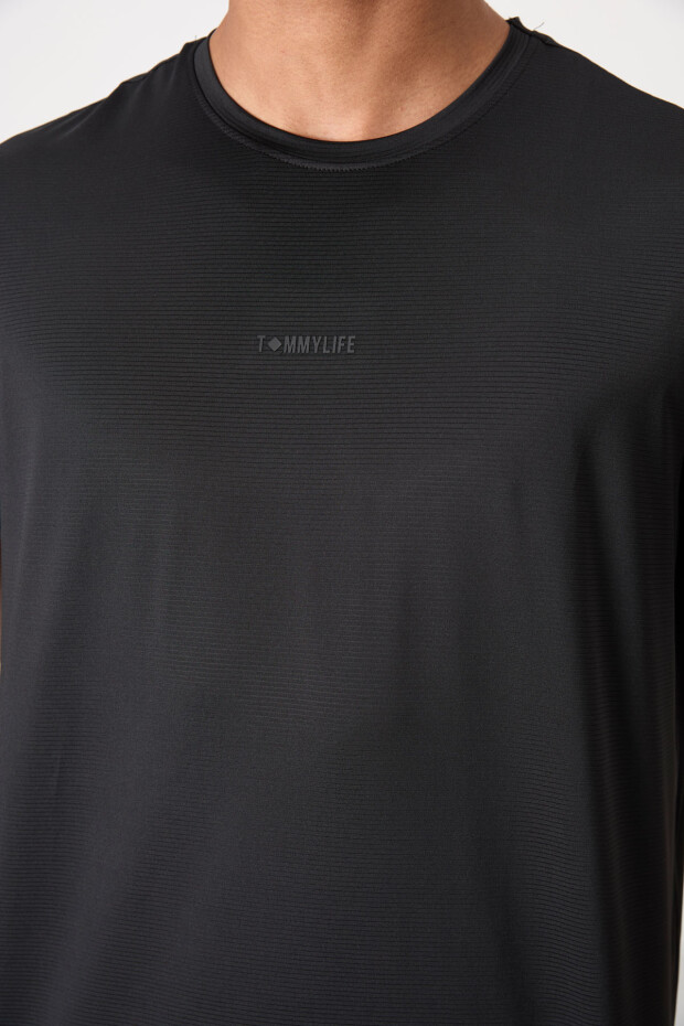 Siyah Nefes Alan Dokulu İnce Esnek Standart Fit Erkek Performans T-Shirt - 88384 - 3