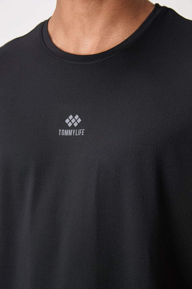 Siyah Nefes Alan Dokulu İnce Esnek Standart Fit Erkek Performans T-Shirt - 88387 - 3