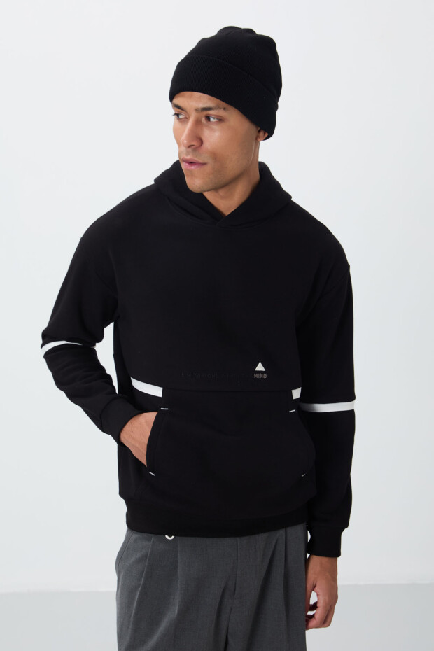 Siyah Pamuklu Kalın İçi Tüylü Yumuşak Dokulu Comfort Fit Nakışlı Erkek Sweatshirt - 88417 - 3
