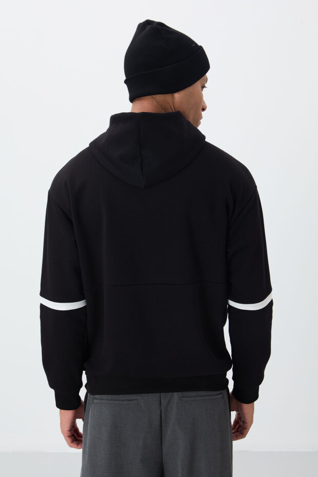 Siyah Pamuklu Kalın İçi Tüylü Yumuşak Dokulu Comfort Fit Nakışlı Erkek Sweatshirt - 88417 - 5