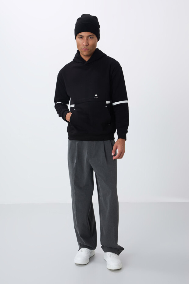 Siyah Pamuklu Kalın İçi Tüylü Yumuşak Dokulu Comfort Fit Nakışlı Erkek Sweatshirt - 88417 - 2