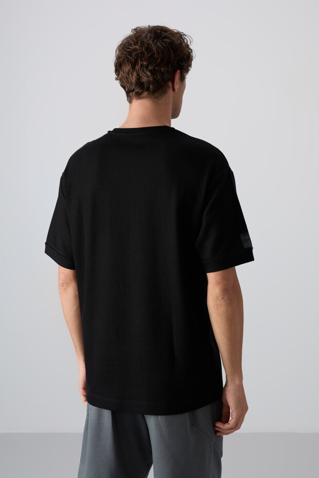Siyah Pamuklu Kalın Yüzeyi Dokulu Oversize Fit Basic Erkek T-Shirt - 88339 - 5
