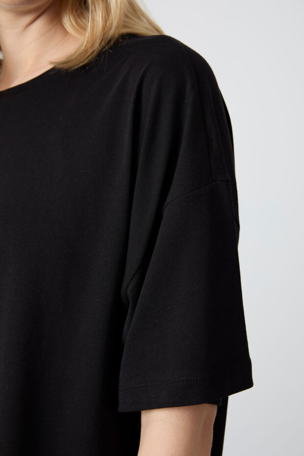 Siyah Penye Modal Yumuşak Tuşeli Oversize Fit Basic Kadın T-Shirt- 97285 - 3