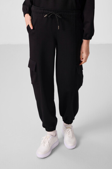 Siyah Yumuşak Dokulu Dik Yaka Gizli Fermuarlı Oversize Kadın Eşofman Takım - 95351 - TOMMYLIFE (1)