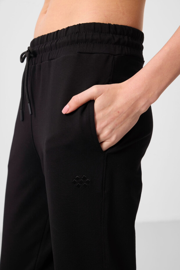 Siyah Dik Yaka Fermuarlı Rahat Form Kadın Eşofman Tunik Takım - 95345 - 4